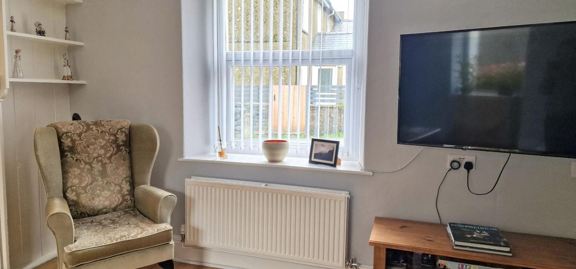 Cheerful 2 Bed Home With Mountain Views Blaenau Ffestiniog Eksteriør bilde